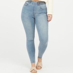 Spanx Ankle Skinny Jeans Light Vintage Wash Size L